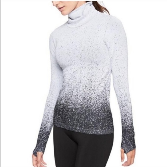Athleta Tops - Athleta Flurry Baselayer Ombre Turtleneck Sz S